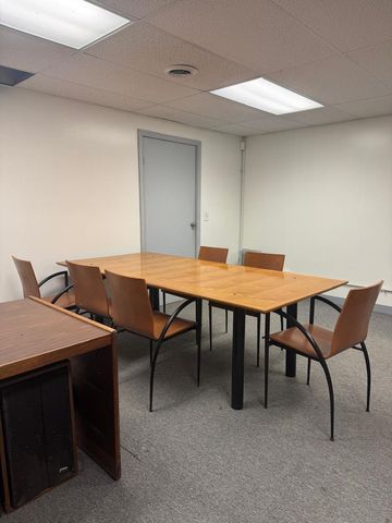 4450 Bull Valley Road, Mchenry, IL 60050