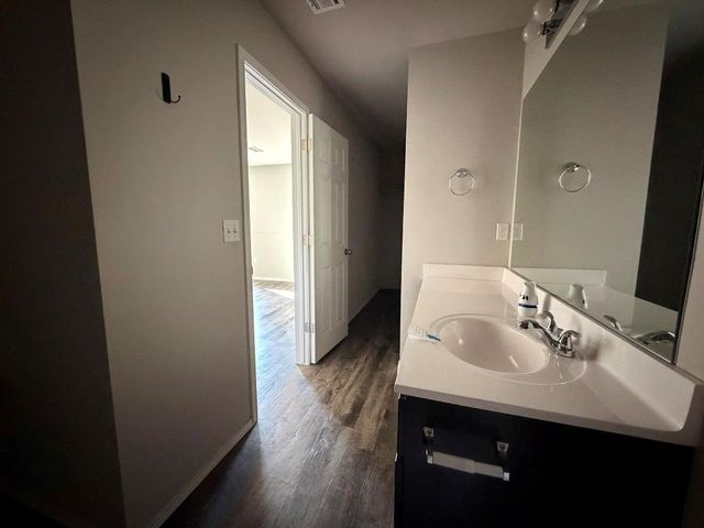 5636 Bent Creek Road, Shawnee, OK 74804