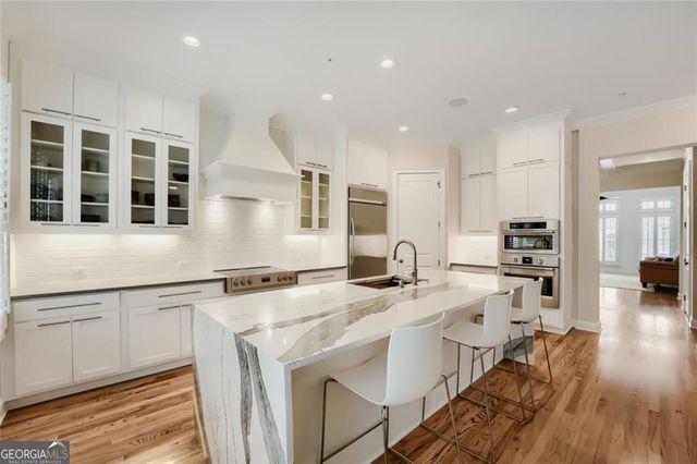 58 Sheridan Drive 7, Atlanta, GA 30305