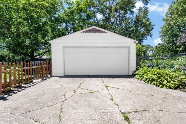 6704 Fescue Street, Portage City, MI 49024