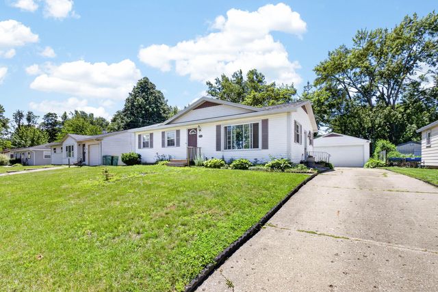 6704 Fescue Street, Portage City, MI 49024
