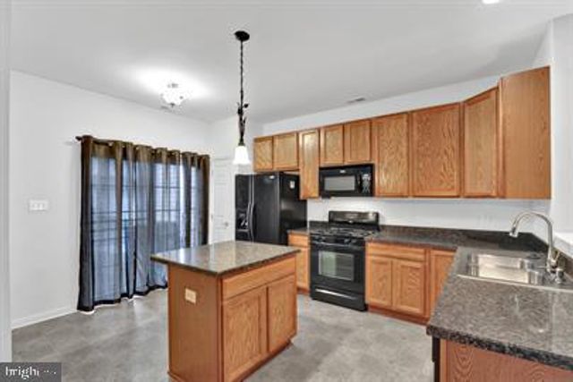 131 LADY BUG DR, Dover, DE 19901