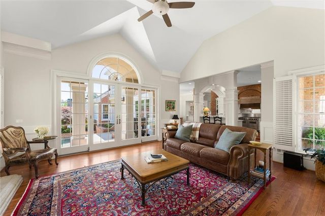 107 Gateside Courts SE, Marietta, GA 30067