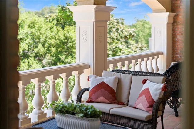 107 Gateside Courts SE, Marietta, GA 30067