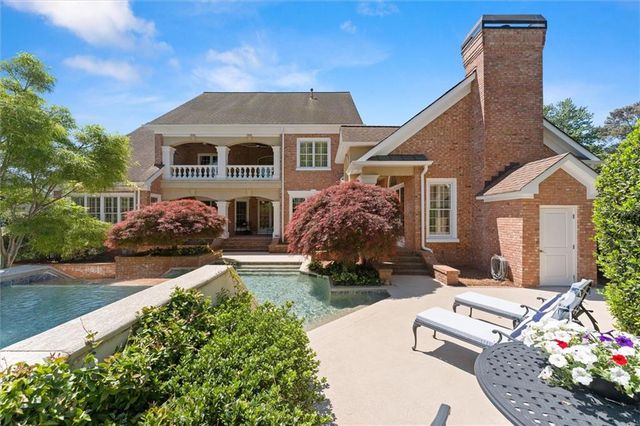 107 Gateside Courts SE, Marietta, GA 30067