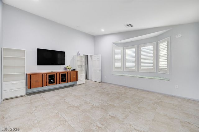 7129 Weavers Place, North Las Vegas, NV 89084