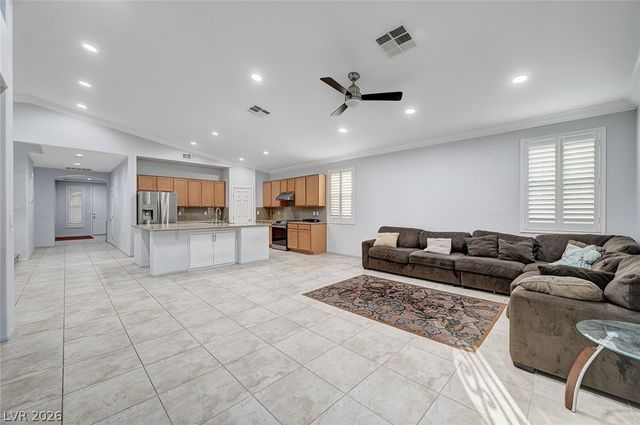 7129 Weavers Place, North Las Vegas, NV 89084