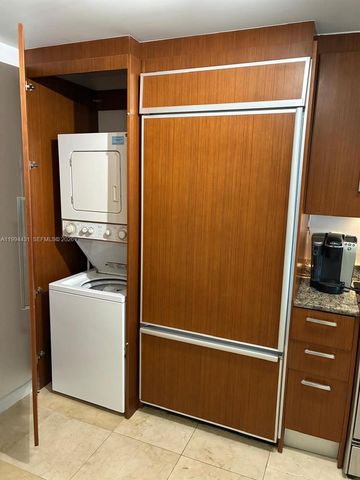 10275 Collins Ave 1004, Bal Harbour, FL 33154