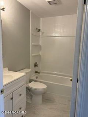 38 Worthington Court 6, Freehold, NJ 07728
