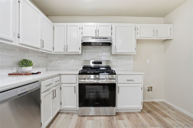 1515 W 1st Street, Tulsa, OK 74127