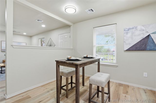 1515 W 1st Street, Tulsa, OK 74127