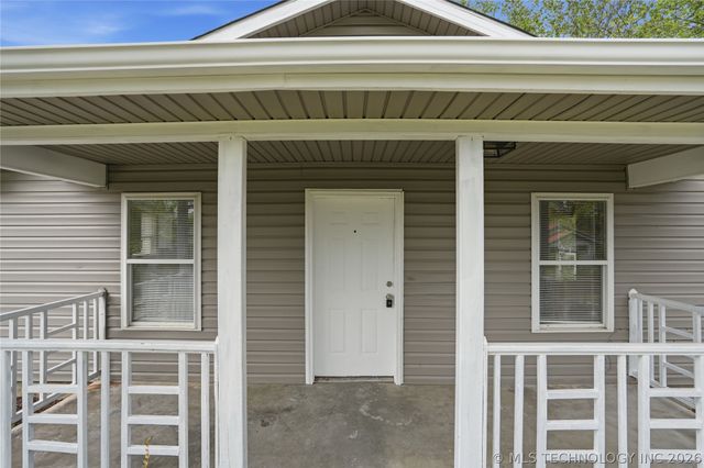 1515 W 1st Street, Tulsa, OK 74127