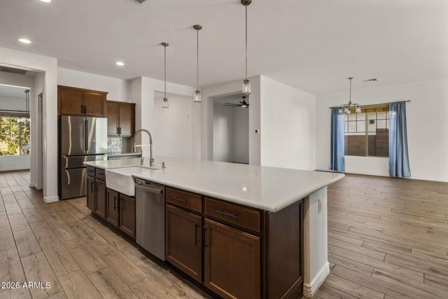 21171 E CARRIAGE Way, Queen Creek, AZ 85142