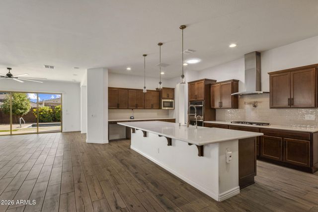 21171 E CARRIAGE Way, Queen Creek, AZ 85142