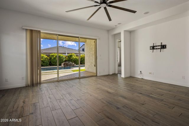 21171 E CARRIAGE Way, Queen Creek, AZ 85142