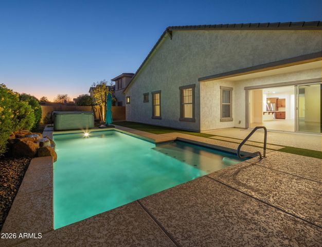 21171 E CARRIAGE Way, Queen Creek, AZ 85142