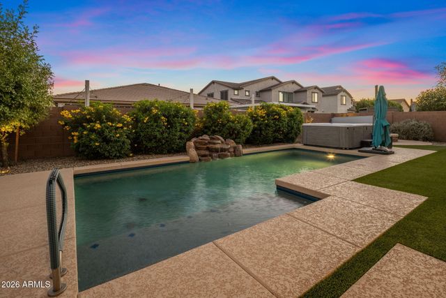 21171 E CARRIAGE Way, Queen Creek, AZ 85142