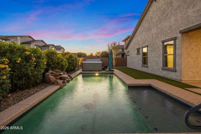 21171 E CARRIAGE Way, Queen Creek, AZ 85142