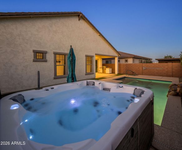 21171 E CARRIAGE Way, Queen Creek, AZ 85142