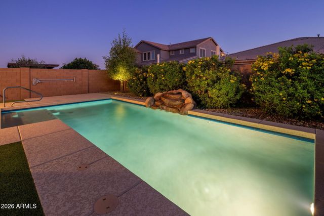 21171 E CARRIAGE Way, Queen Creek, AZ 85142