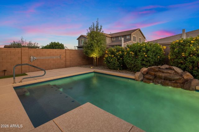 21171 E CARRIAGE Way, Queen Creek, AZ 85142