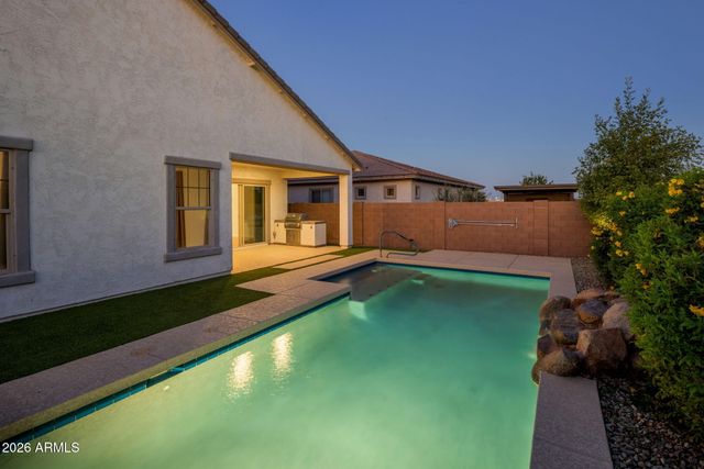 21171 E CARRIAGE Way, Queen Creek, AZ 85142