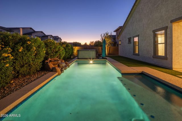 21171 E CARRIAGE Way, Queen Creek, AZ 85142