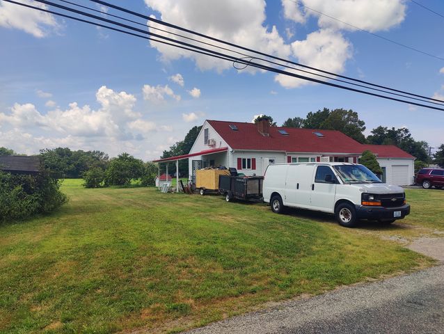 482 Plainfield hill Road, Norwich, CT 06360
