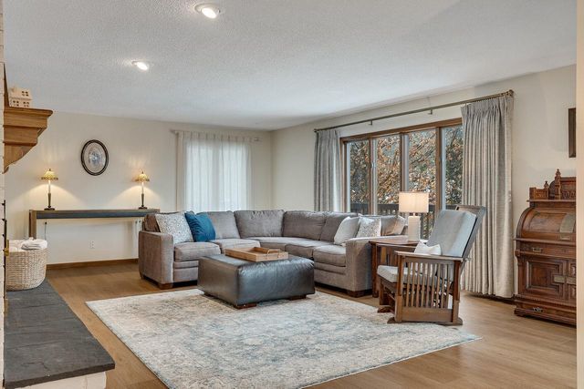 N2046 Orchard Valley DRIVE, La Crosse, WI 54601