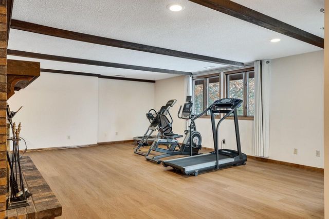 N2046 Orchard Valley DRIVE, La Crosse, WI 54601