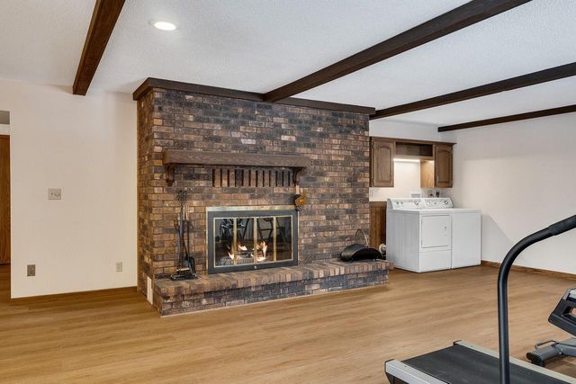 N2046 Orchard Valley DRIVE, La Crosse, WI 54601