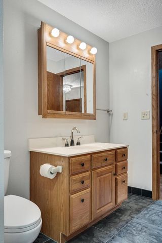 N2046 Orchard Valley DRIVE, La Crosse, WI 54601