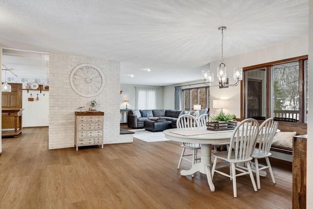 N2046 Orchard Valley DRIVE, La Crosse, WI 54601