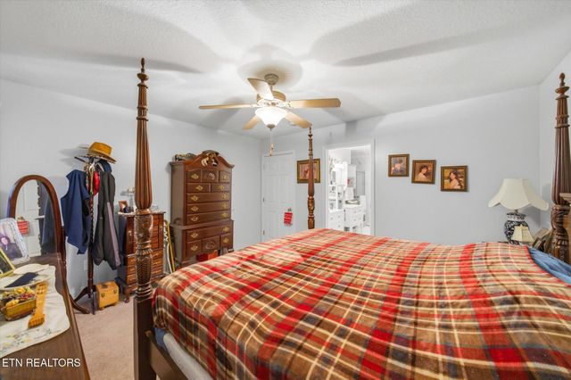 2039 Highway 322 E, Sweetwater, TN 37874