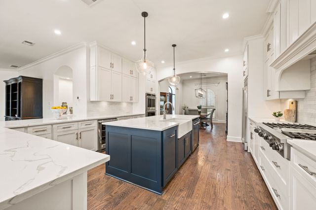 1305 Garza Lane, Little Elm, TX 75068