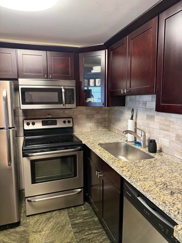 2123 Cambridge F, Deerfield Beach, FL 33442