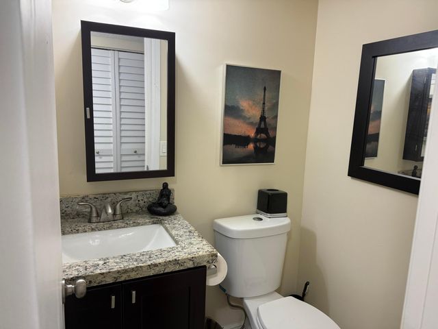 2123 Cambridge F, Deerfield Beach, FL 33442