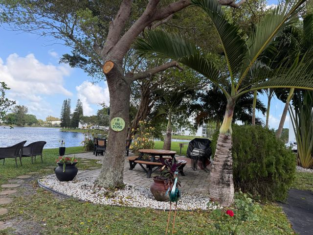 2123 Cambridge F, Deerfield Beach, FL 33442