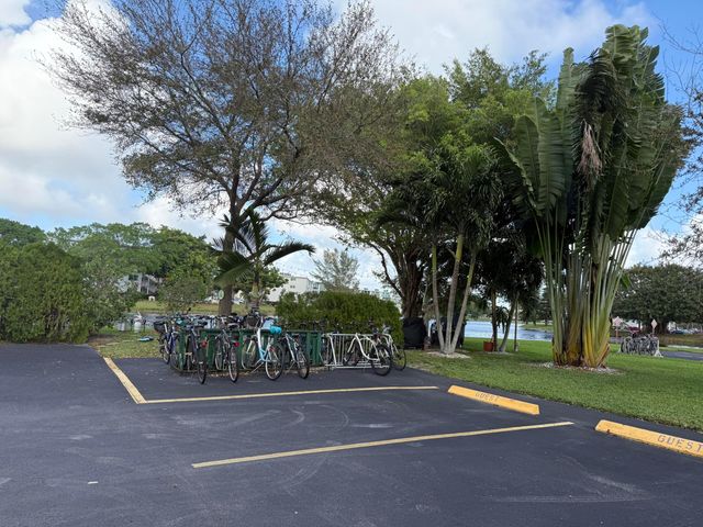 2123 Cambridge F, Deerfield Beach, FL 33442