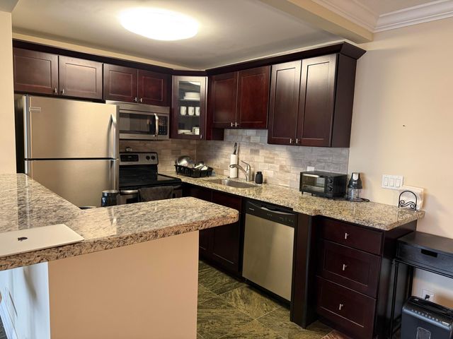 2123 Cambridge F, Deerfield Beach, FL 33442