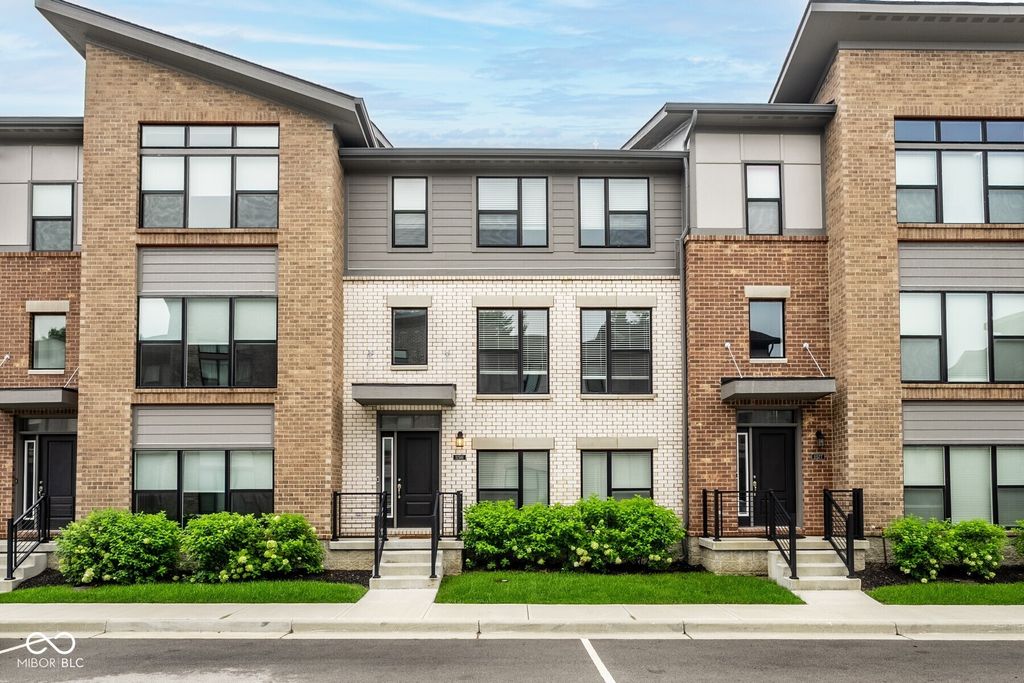 11581 Fulham Street, Carmel, IN 46032