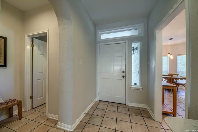 120 Oakwell Farms, San Antonio, TX 78218