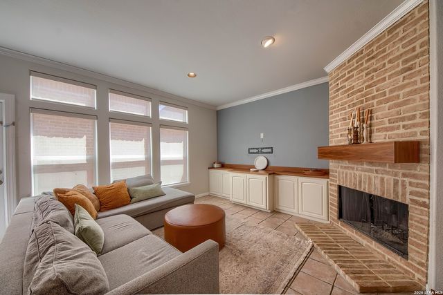 120 Oakwell Farms, San Antonio, TX 78218