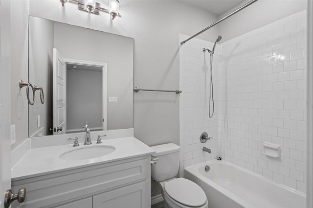 2611 McCart Avenue, Fort Worth, TX 76110