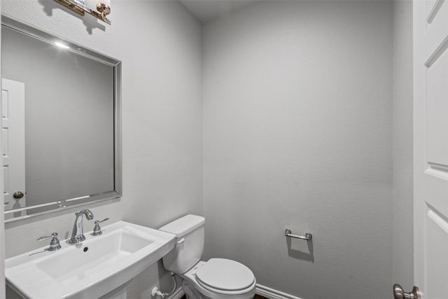 2611 McCart Avenue, Fort Worth, TX 76110