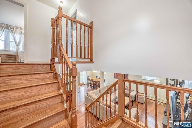 68 Minnehaha Boulevard, Par-troy Hills Twp., NJ 07034