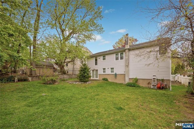 68 Minnehaha Boulevard, Par-troy Hills Twp., NJ 07034