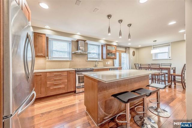 68 Minnehaha Boulevard, Par-troy Hills Twp., NJ 07034