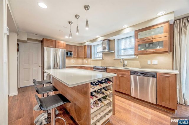 68 Minnehaha Boulevard, Par-troy Hills Twp., NJ 07034