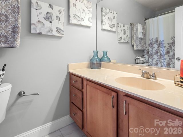 99 Sunny Meadows Boulevard, Arden, NC 28704